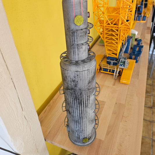 Reaktor (mit Lackierung)