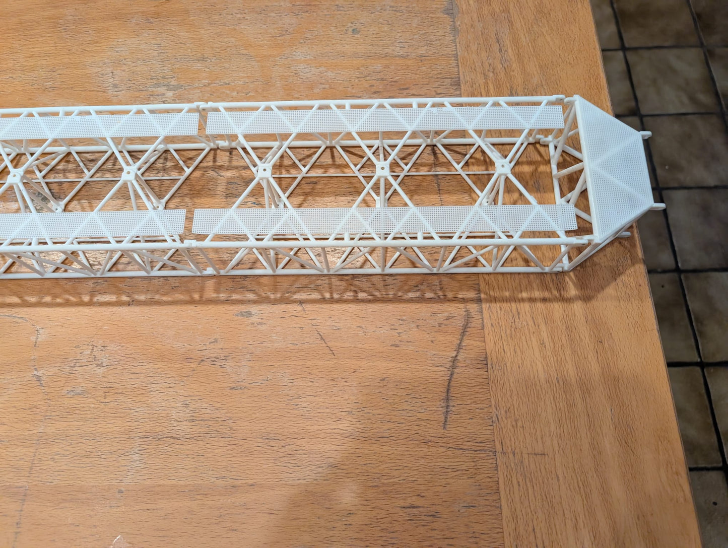 LR & LG 1750 SX2 Gittermast Set (Ohne Lackierung)