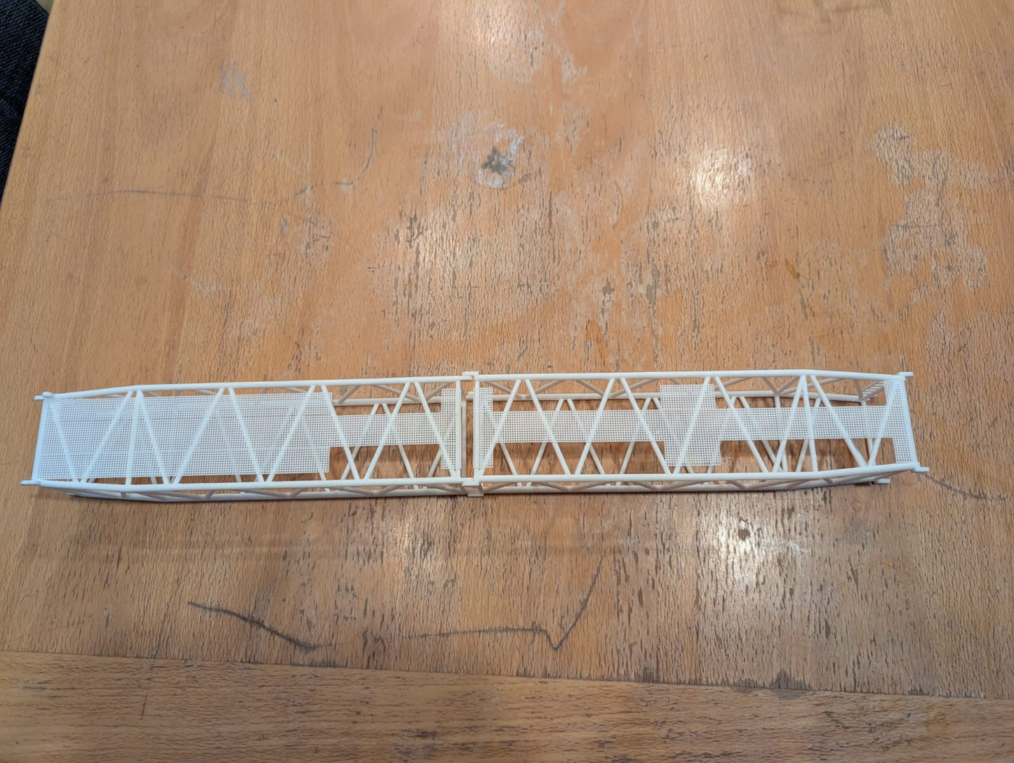 LR & LG 1750 SX Gittermast kurz (mit Lackierung)