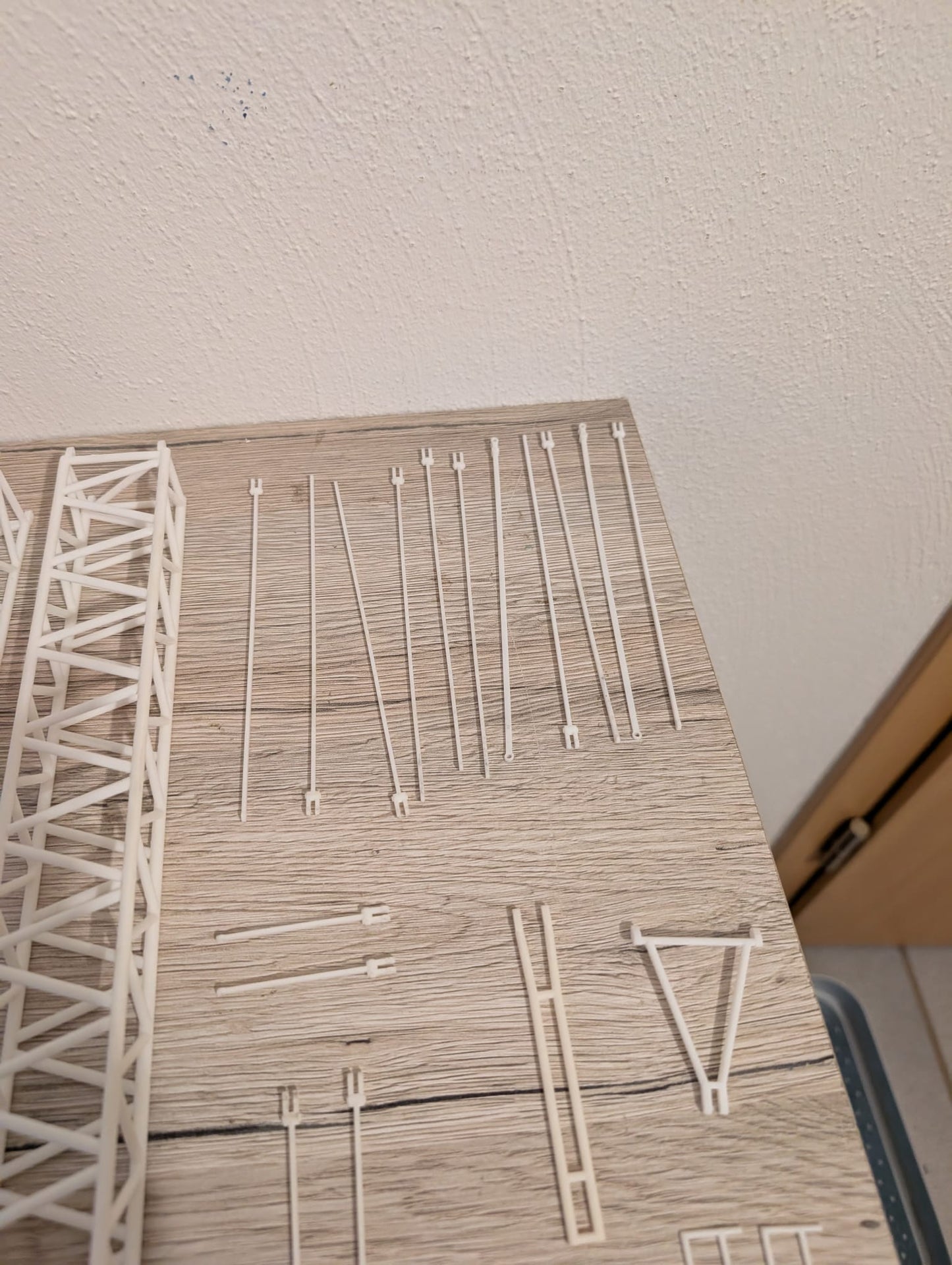 LTM 1750 verstellbarer Hilfsausleger Wippe (Ohne Lackierung)